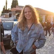 Profesora de Lengua Castellana y Literatura para todos los cursos. También profesora de Español